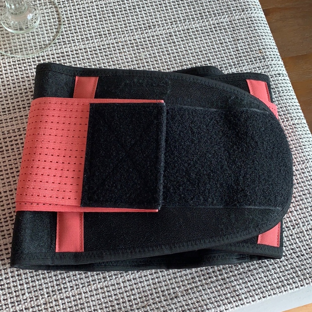 Waist trainer